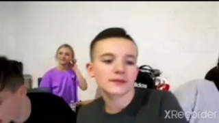 پشت صحنه آهنگ nothing breaks like a heart و thank you next از Kidz bop