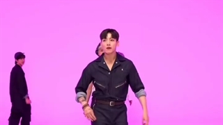 بازی دوراهی بی تی اس با زیرنویس فارسی (balance game with bts)