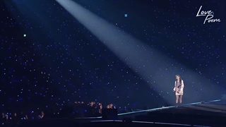 - IU  Hold My Hand اجرای آهنگ کره ای دستم رو بگیر از آیو با زیرنویس