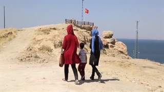 مستند جذاب و اجتماعی....باتلاق وان((مستند پناهندگی))..با اجرای رز رضوی