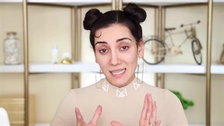 07 نکته در ارتباط با خصوصیات بهترین رنگ و لایت مو در اصفهان در برترین سال زیبایی ژیلا صالحی کدام است؟