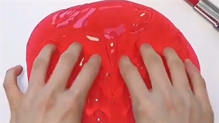 اسلایم قرمز روژ لب