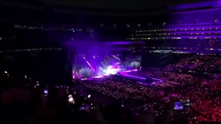 اجرا آهنگ pink venom در نیوجرسی