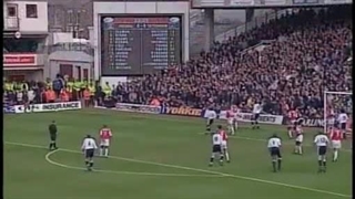 پیروزی 2-0 آرسنال مقابل تاتنهام در سال 2001