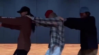 چالش دنس اهنگ Smoke با تهیونگ