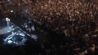 دبیو بیبی مانستر چیشد؟ کپشن*