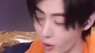 سوری بعضی ویدیو ها رو اشتباه بدون صدا دان کردم اما مهم ریکشنشونه:خنده: