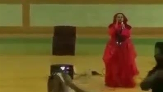 اجرای زیباترین دختر ایران رزیتا دغلاوی‌ نژاد (خاله فرشته مهربون) در فستیوال ملی کودک (نورآباد ممسنی)