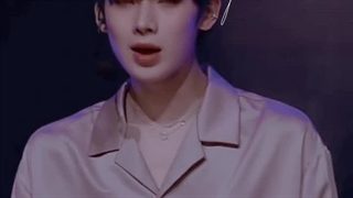 اینجا اولین باری بود که کاور اهنگ رو از خود اهنگ بیشتر دوس داشتم....