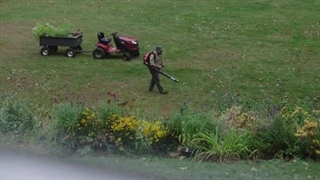 " پسری که خونوادشو میندازه تو حفره "