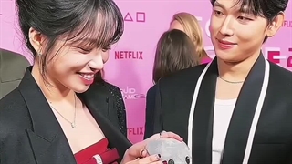 ایم شیوان عاشق شده(:>>>>نمیشه فصل سوم این دوتا بیشتر نشون بدن):