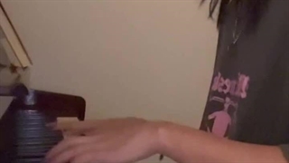 هانا بنگ/ کپشن چک شه