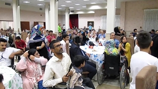 اجرای آهنگ بهنام بانی در جشن خیریه