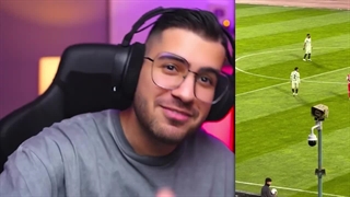 زنان در استادیوم فوتبال تهران!!؟ (سوگنگ)