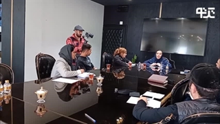 آموزش متقاعدسازی در کال سنتر – تکنیک «پا لای در»