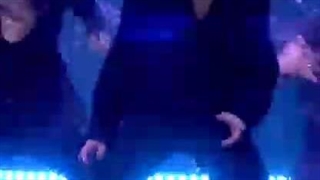 اینجا یکی استی شدههههه . وای روی لینو کراش خیلی بدی زدم از صبح تا شب دلم میخواد ببینمش