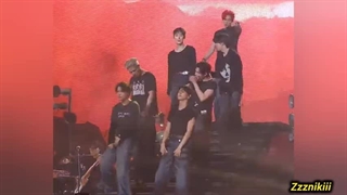 انهایپن امروز Weverse Con Festival اجرا بعدا توسط کانال ویورس گذاشته میشه امروز همه ویدیو ها بلاک میشن