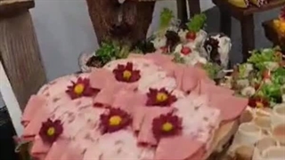 فینگرفود و میزمزه تولد