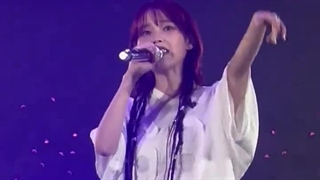 I stand U by iu/آیو ♡