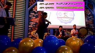 اجرای موسیقی سنتی شاد در جشن هنرستان