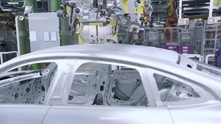 سری ۴ بی ام دبلیو - تولید و خط مونتاژ در کارخانه خودرو