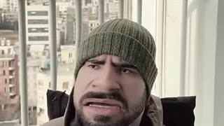 پشت برگه/میکی کلافه