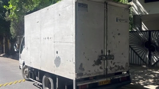 چاپ و نصب استیکر روی کامیون