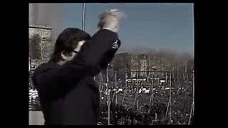 فیلم ضد کمدی درام محصول سال 2022 یک درام سیاسی است که در بستر التهابات کشور در تابستان سال ۱۳۶۰ می‌گذرد.