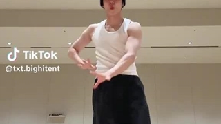 لارا عزیزم تولد چنلت مبارککک